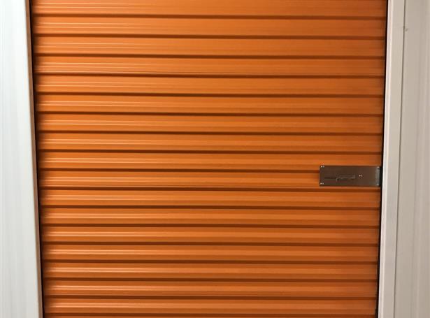 Location de box 9m² et garde meuble Vannes (Morbihan) - Box and Stock