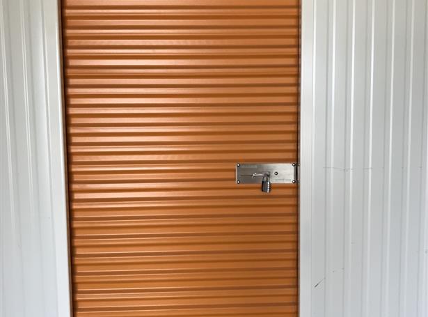 Location de box 6m² et garde meuble Vannes (Morbihan) - Box and Stock